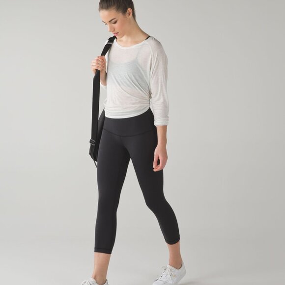 Lululemon Wunder Under Crop Leggings Black Size 4 - Picture 2 of 6